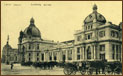 Конные экипажи на вокзале во Львове — старая открытка